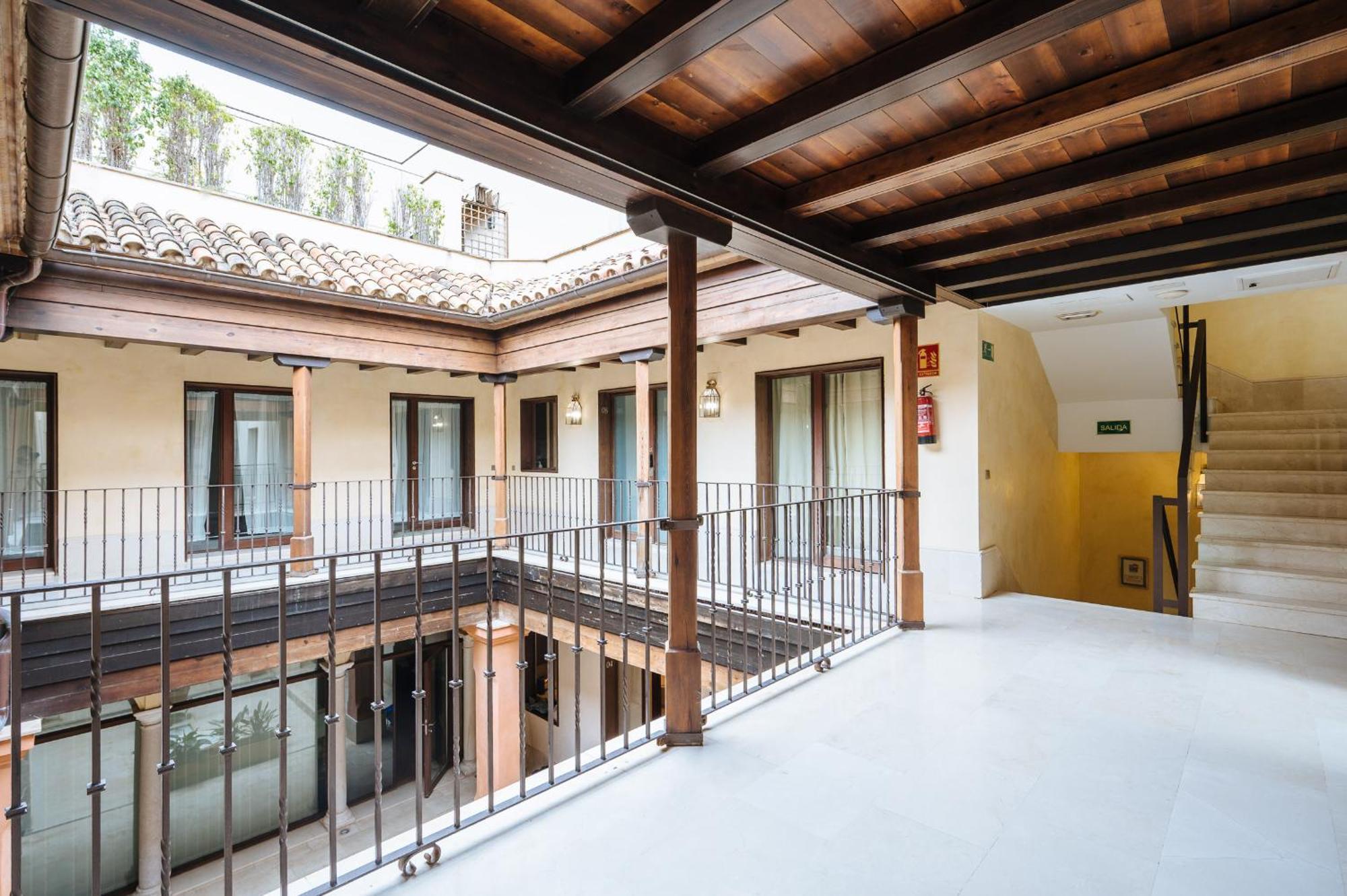 Apartamentos La Vistosona Sevilla Eksteriør bilde