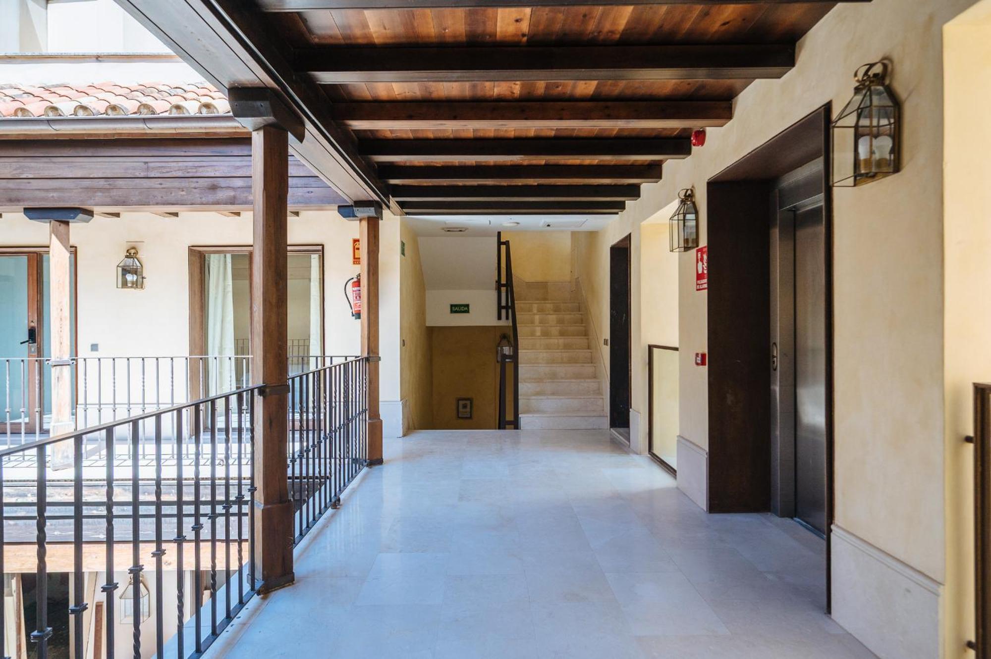 Apartamentos La Vistosona Sevilla Eksteriør bilde