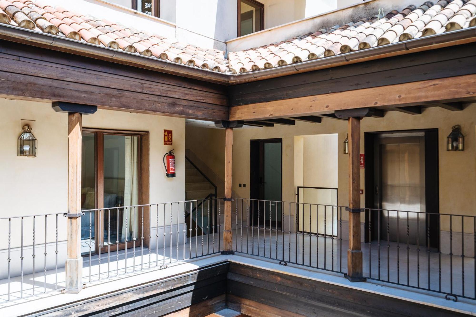 Apartamentos La Vistosona Sevilla Eksteriør bilde