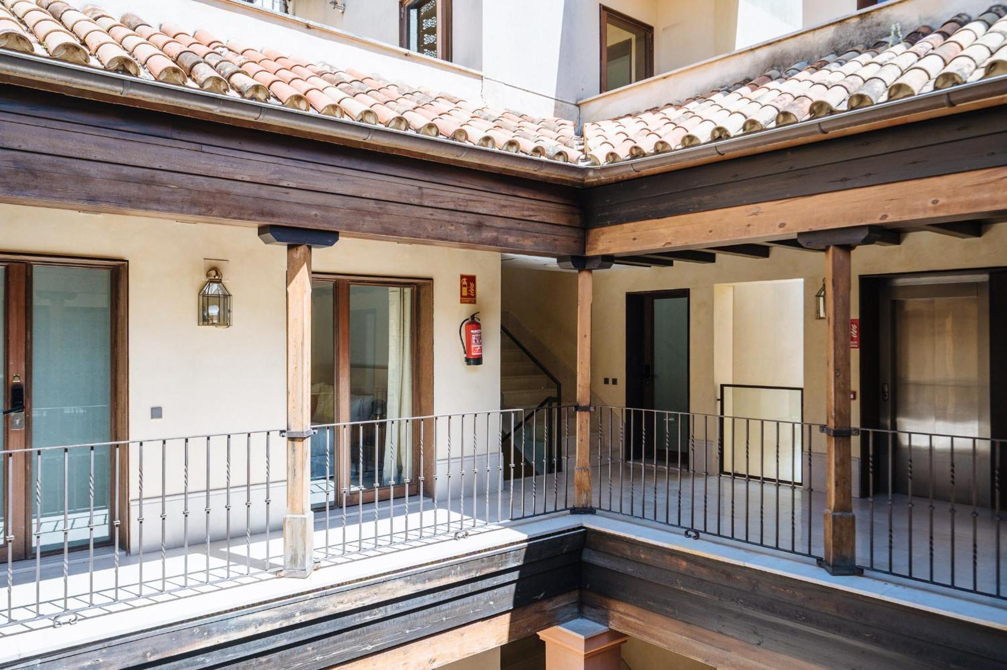 Apartamentos La Vistosona Sevilla Eksteriør bilde