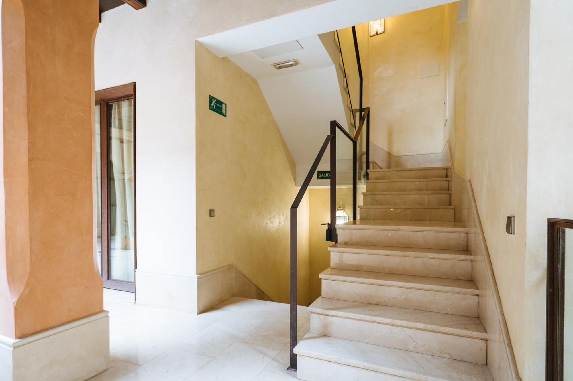 Apartamentos La Vistosona Sevilla Eksteriør bilde